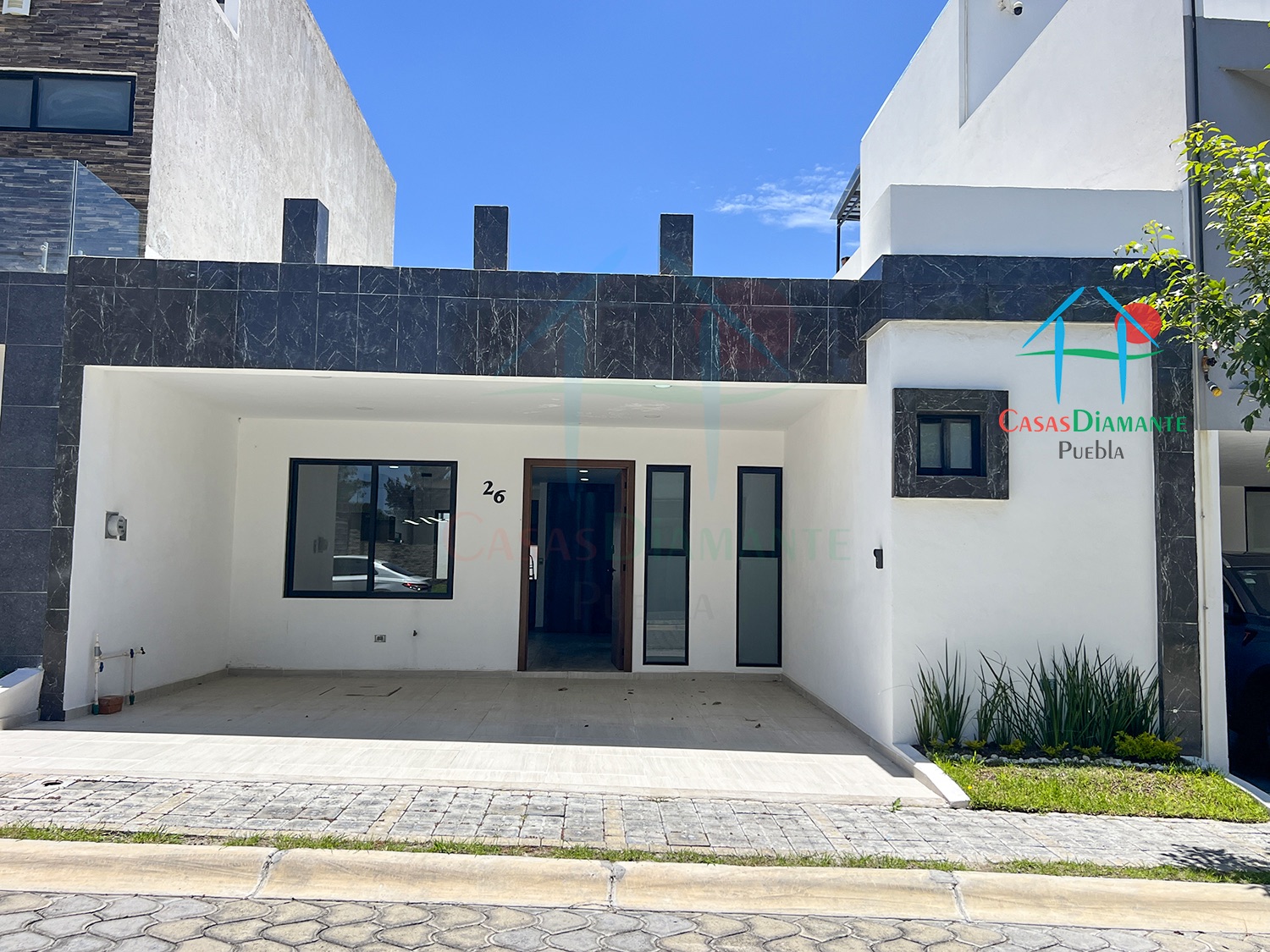 Parque Aguascalientes Casa Lulú - Fachada 2